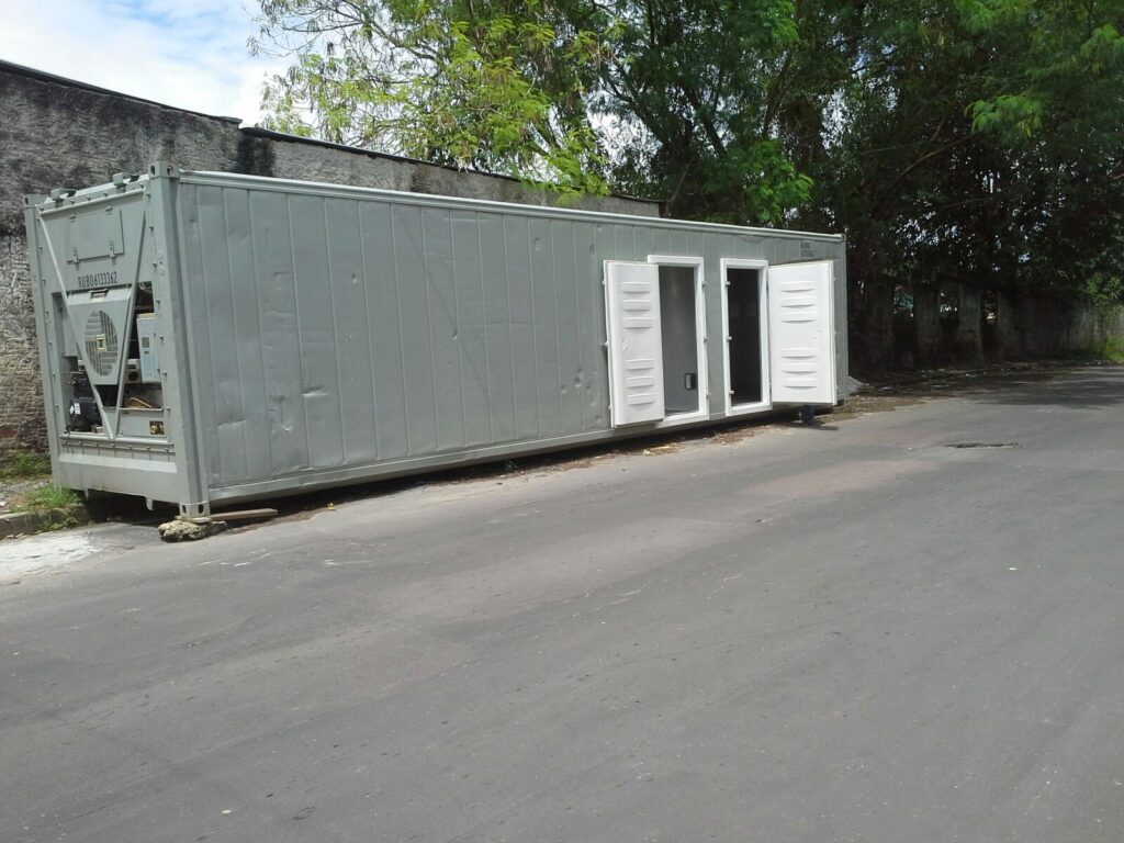 Container Reefer 40 pés com portas